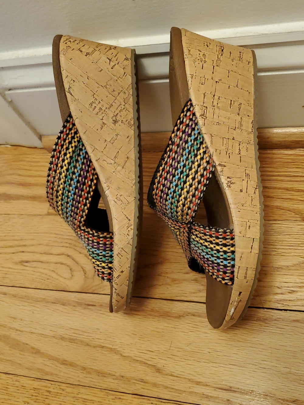 Skechers Woven Multicolor Crisscross Slide Sandals - Picture 5 of 11